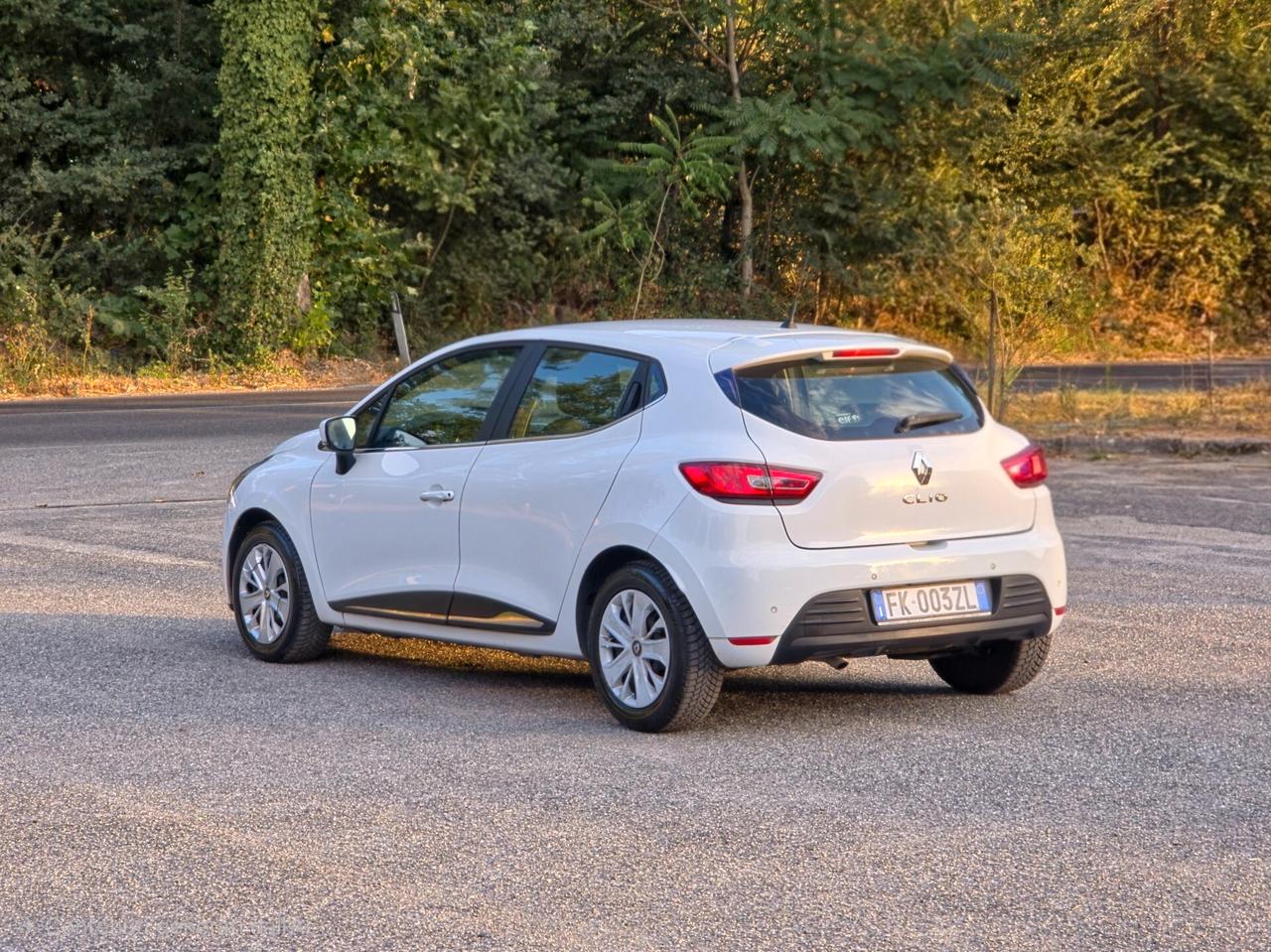 Renault Clio dCi 8V 75CV Start&Stop 5 porte Energy Life E6B Manuale NEO 2017