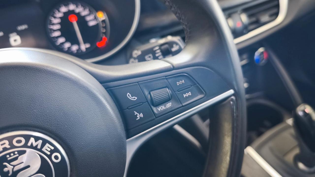 Alfa Romeo Stelvio 2.2 Turbodiesel 190 CV AT8 Q4 Super