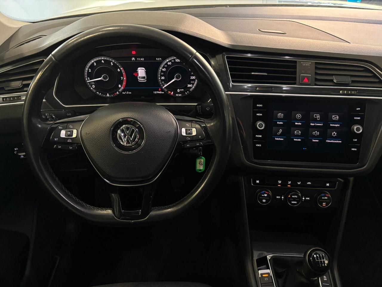 Volkswagen Tiguan 1.4 125cv R line