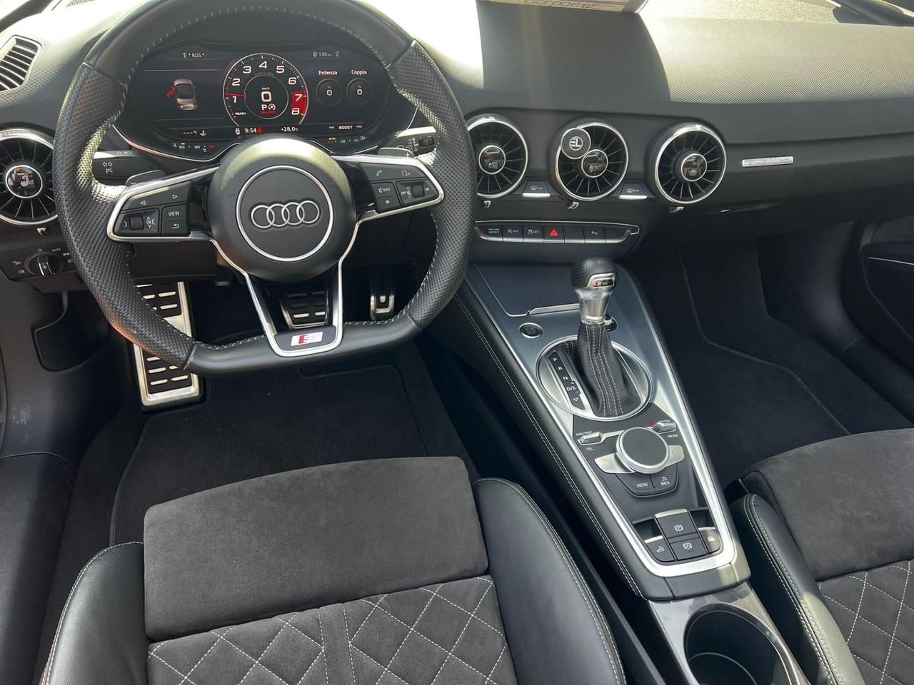 Audi TT Roadster 45 TFSI quattro S tronic COMPETITION