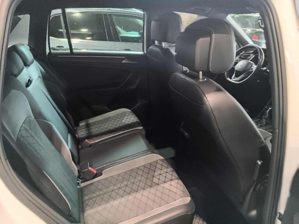 Volkswagen Tiguan 2.0 TDI 150cv R-Line DSG LED Performance, Navi, Retrocamera
