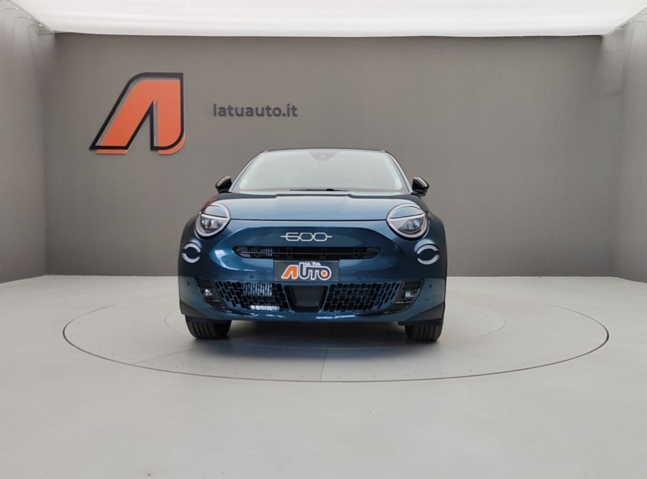 FIAT 600 IV 2023 600 1.2 MHEV 110CV DCT LA PRIMA