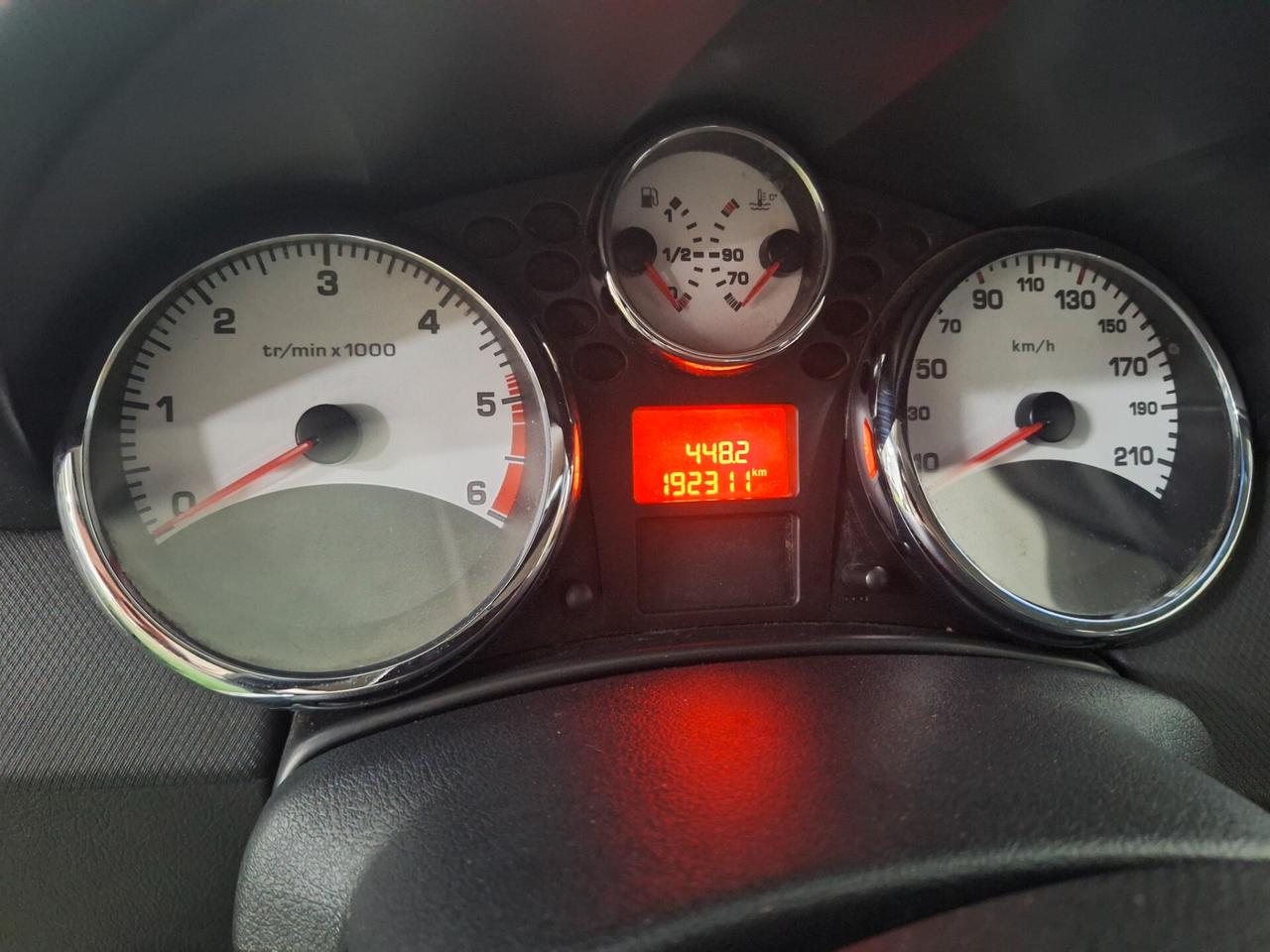 Peugeot 207 1.4 HDi 70CV 3p. X Line