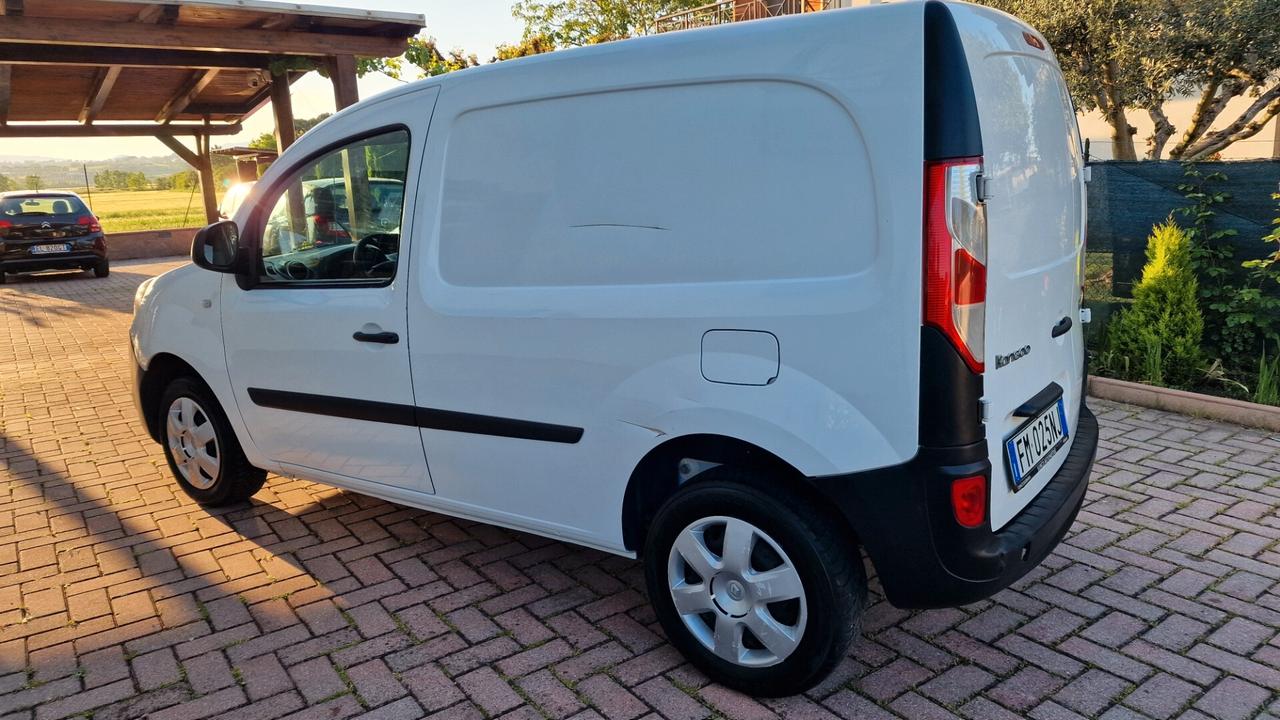 Renault Kangoo 1.5 dCi 90CV F.AP. Stop & Start 4p. Express Energy