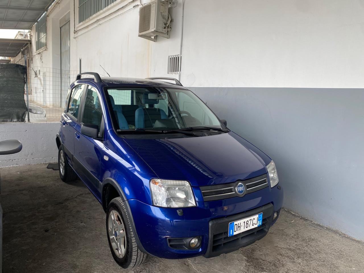 Fiat Panda 1.3 MJT 16V 4x4 Climbing