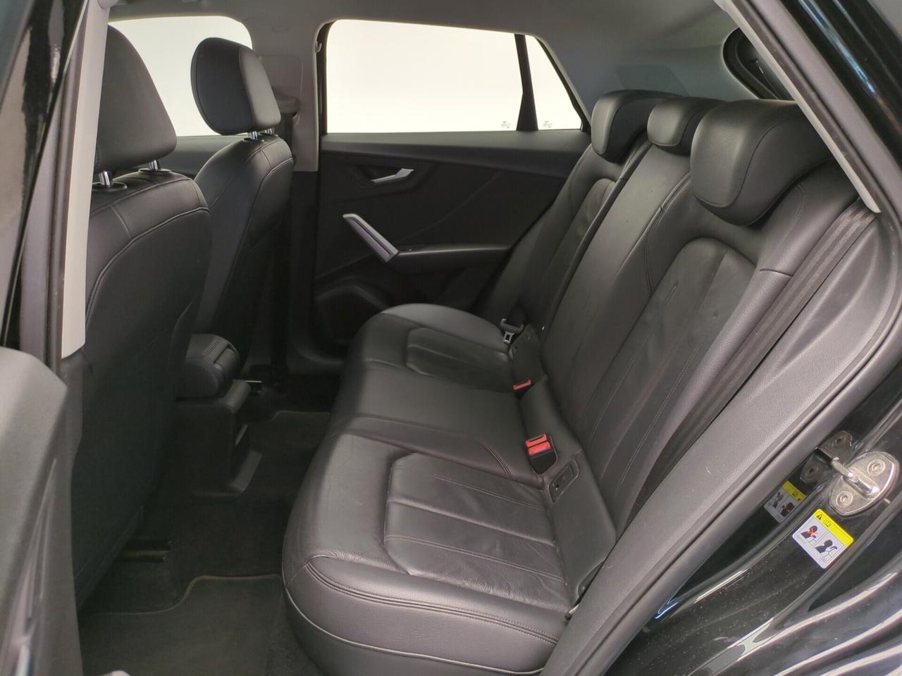 Audi Q2 1.6 TDI 116 CV Design- MANUALE