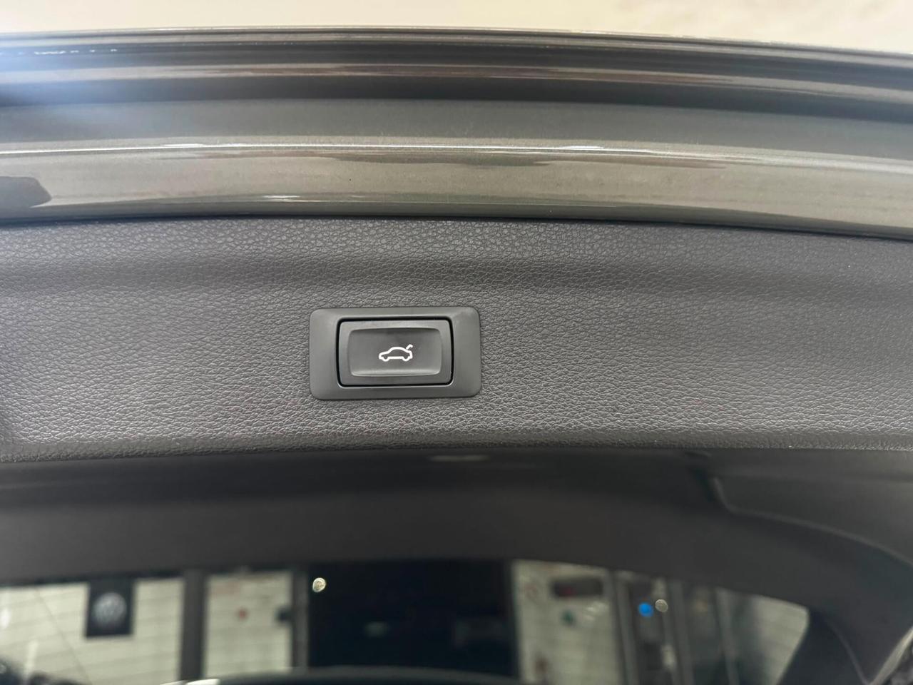 Audi Q3 35 TDI S tronic line edition