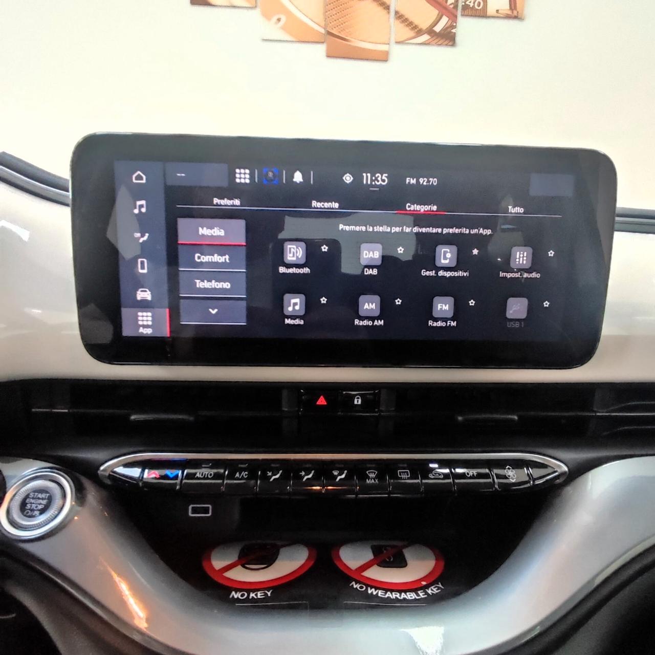 Nuova Fiat 500 Hatchback/ Nuova Km0