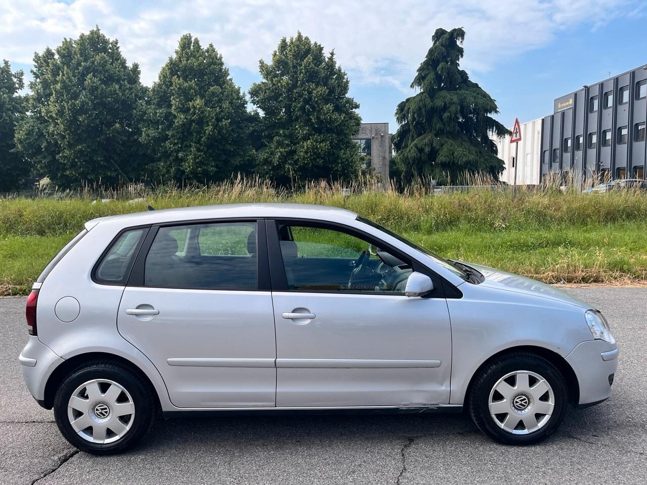Volkswagen Polo 5p. Comfortline