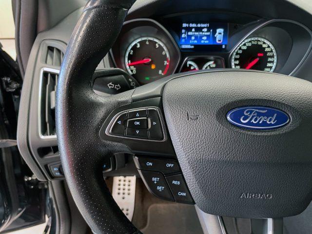 FORD Focus 5P 2.0 ECOBOOST ST 250CV