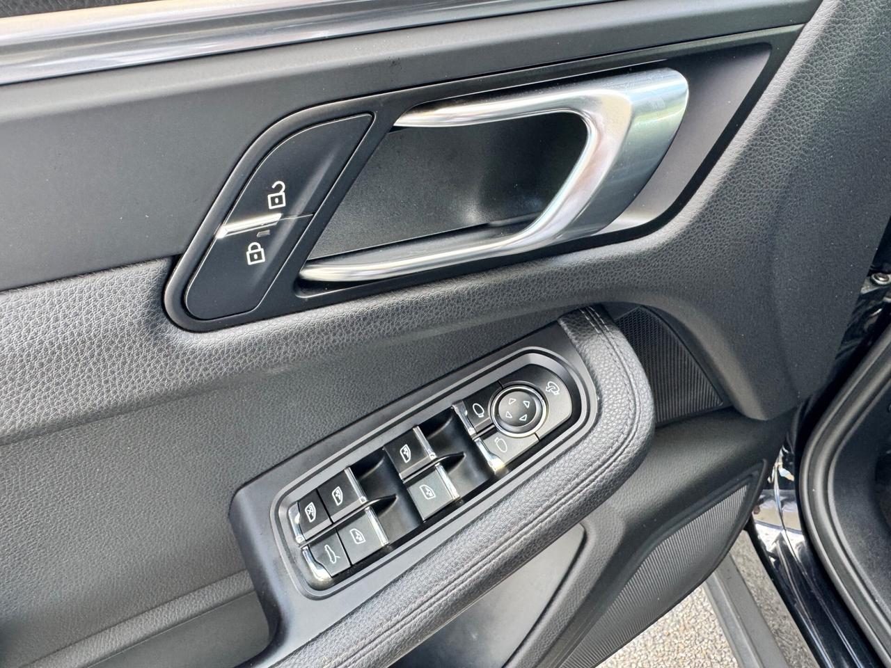 Porsche Macan 2.0 245cv all turbo no sovrattassa