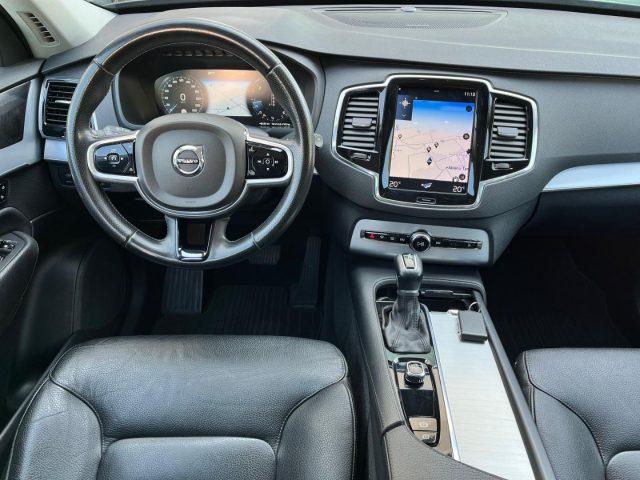 VOLVO XC90 D5 AWD Geartronic 7 posti Momentum