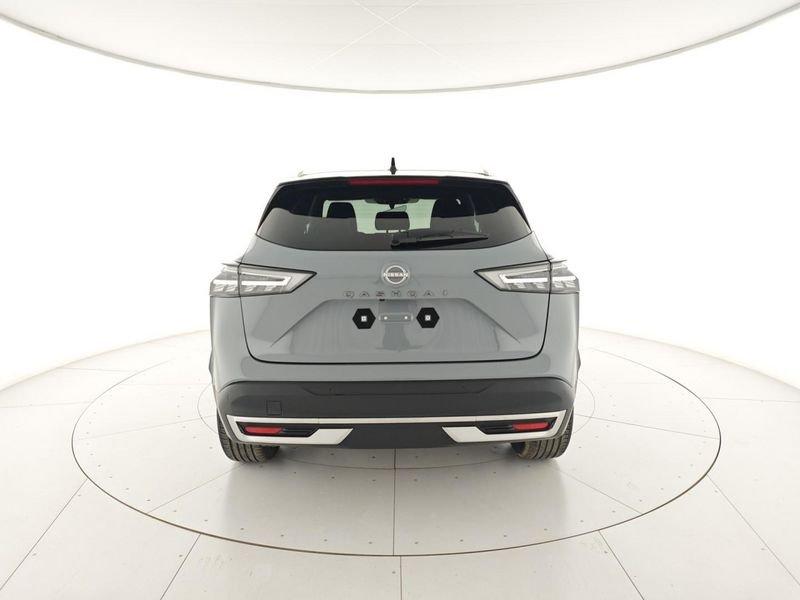 Nissan Qashqai MHEV 158 CV Xtronic Tekna + bicolor Nero +tetto panoramico in vetro