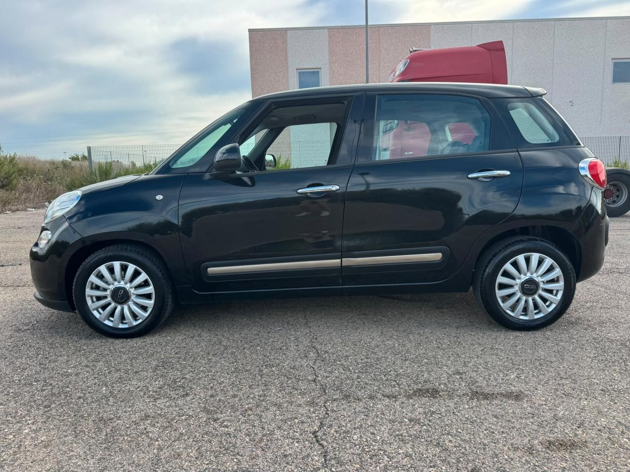 Fiat 500L 1.4 del 2015 SOLAMENTE 102.000 KM