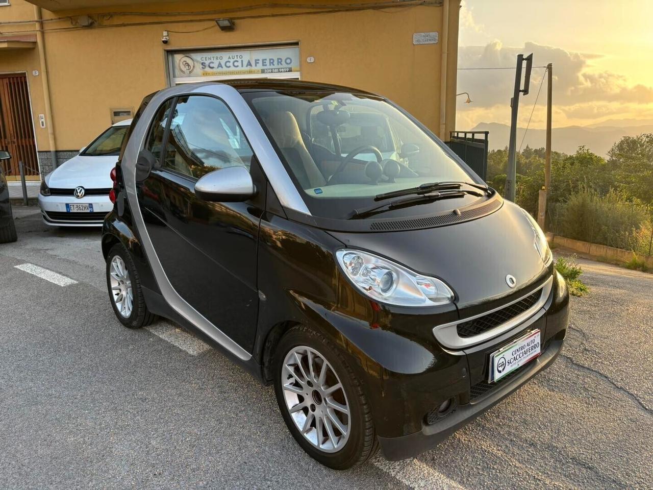 Smart ForTwo 1000 52 kW coupé passion