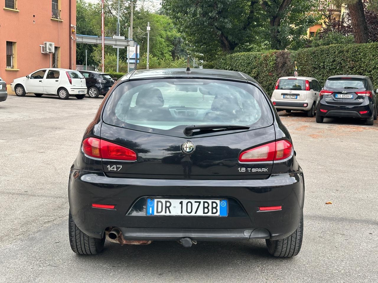 Alfa Romeo 147 1.6 16V TS 5 porte Distinctive Gpl