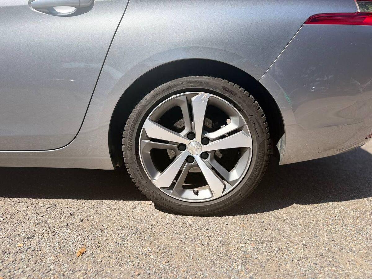 Peugeot 308 Station Wagon 1.2 pt t (e-thp) Allure s&s 130cv