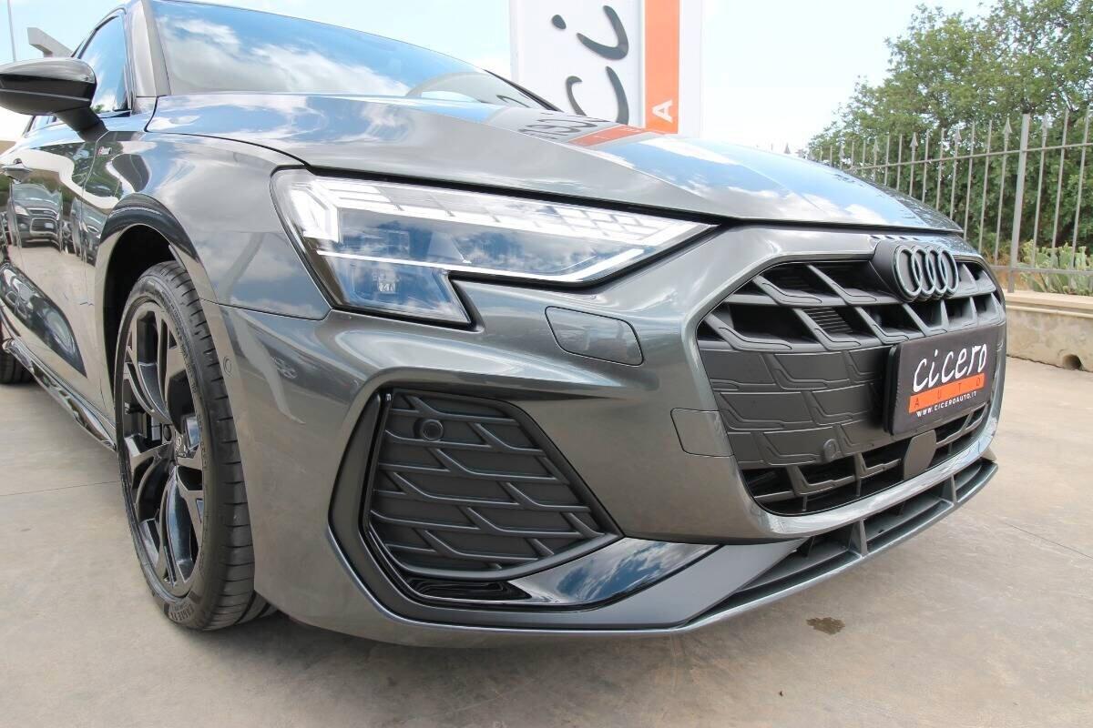 Audi A3 Sedan 35 TFSI S tronic line edition 150cv