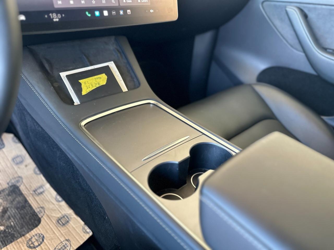 TESLA Model Y 2021 - Model Y Single Motor rwd