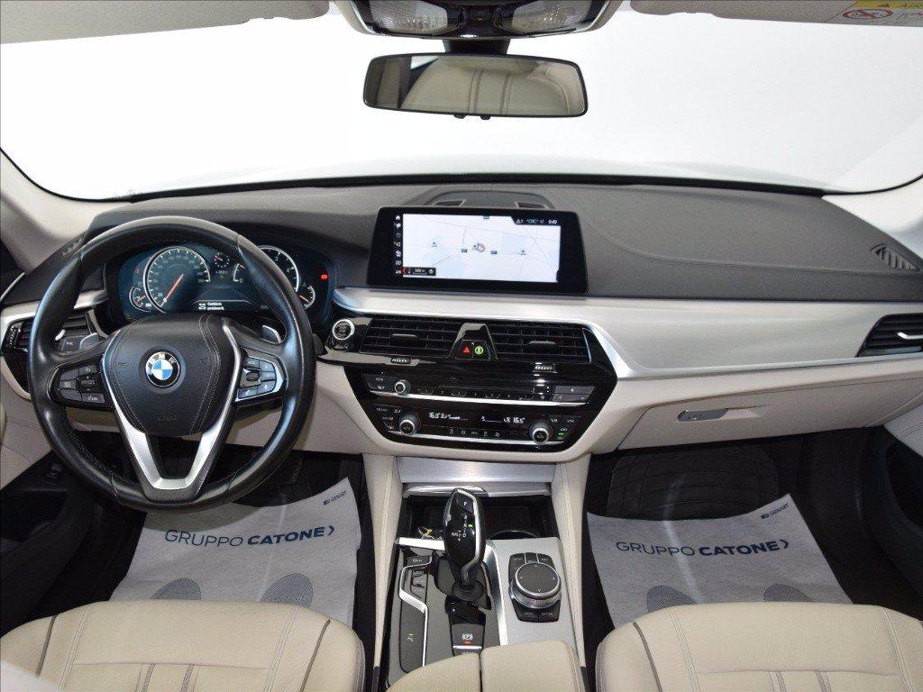 BMW 520d Touring Luxury auto del 2018