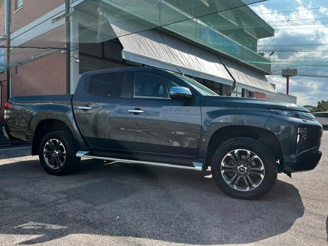 Mitsubishi L200 2.3d Intense 4wd 150cv "TAGLIANDI MITSUBISHI/ NO IVA ESPOSTA"