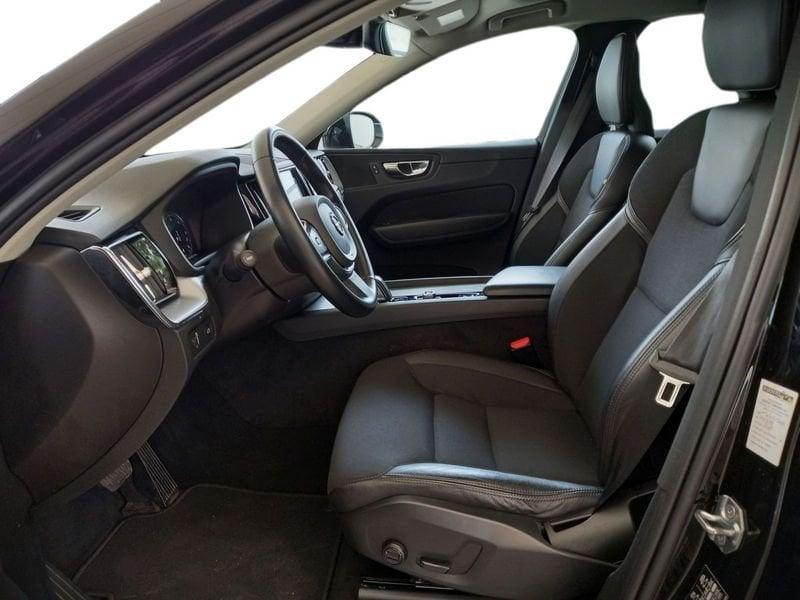 Volvo XC60 B4 197+14 CV AWD Automatica Mild Hybrid Momentum Pro