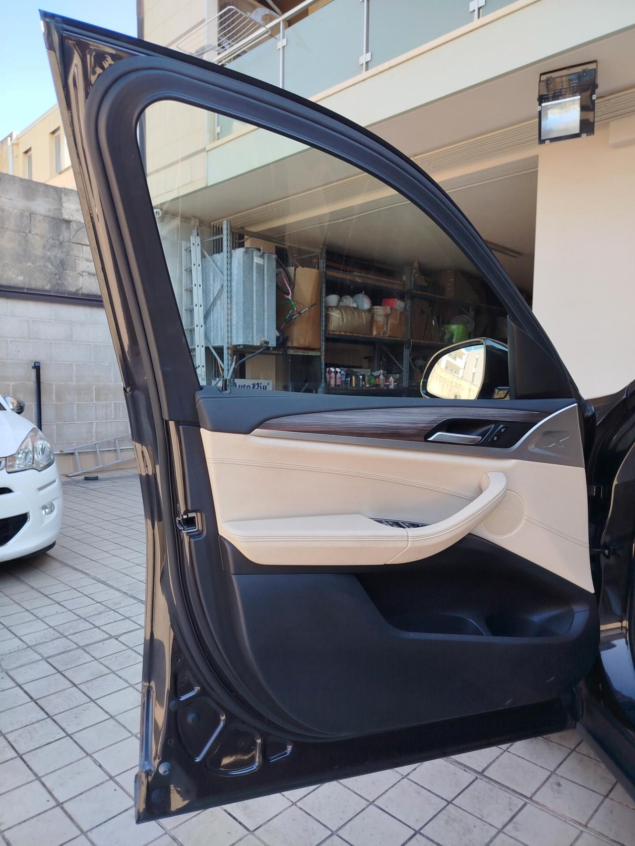 Bmw X3 xDrive20d Luxury Aut.
