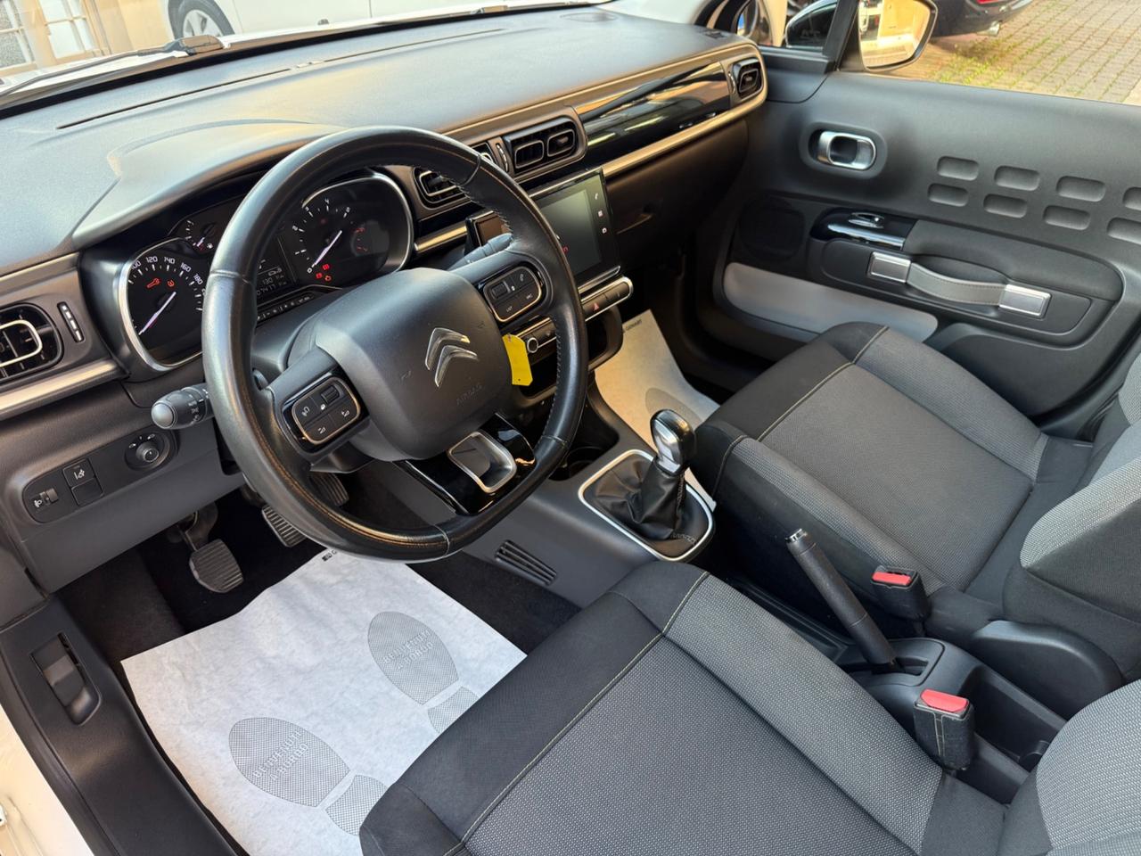 Citroen C3 1.2 PureTech Shine - OTTIME CONDIZIONI !!
