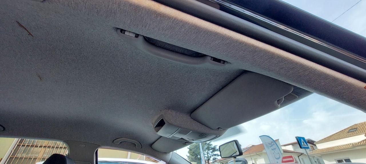 GOLF 1,9 TURBODIESEL 105 CV X NEOPATENTATI COMFORTLINE LEGA GOMME NUOVE IMPECCABILE