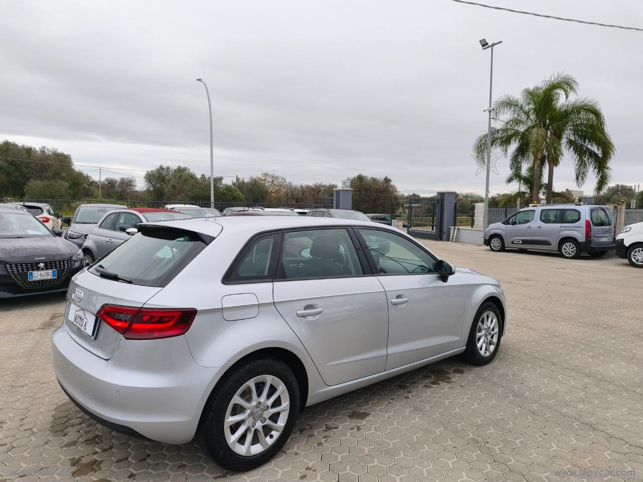 AUDI A3 SPB 1.6 TDI Attraction