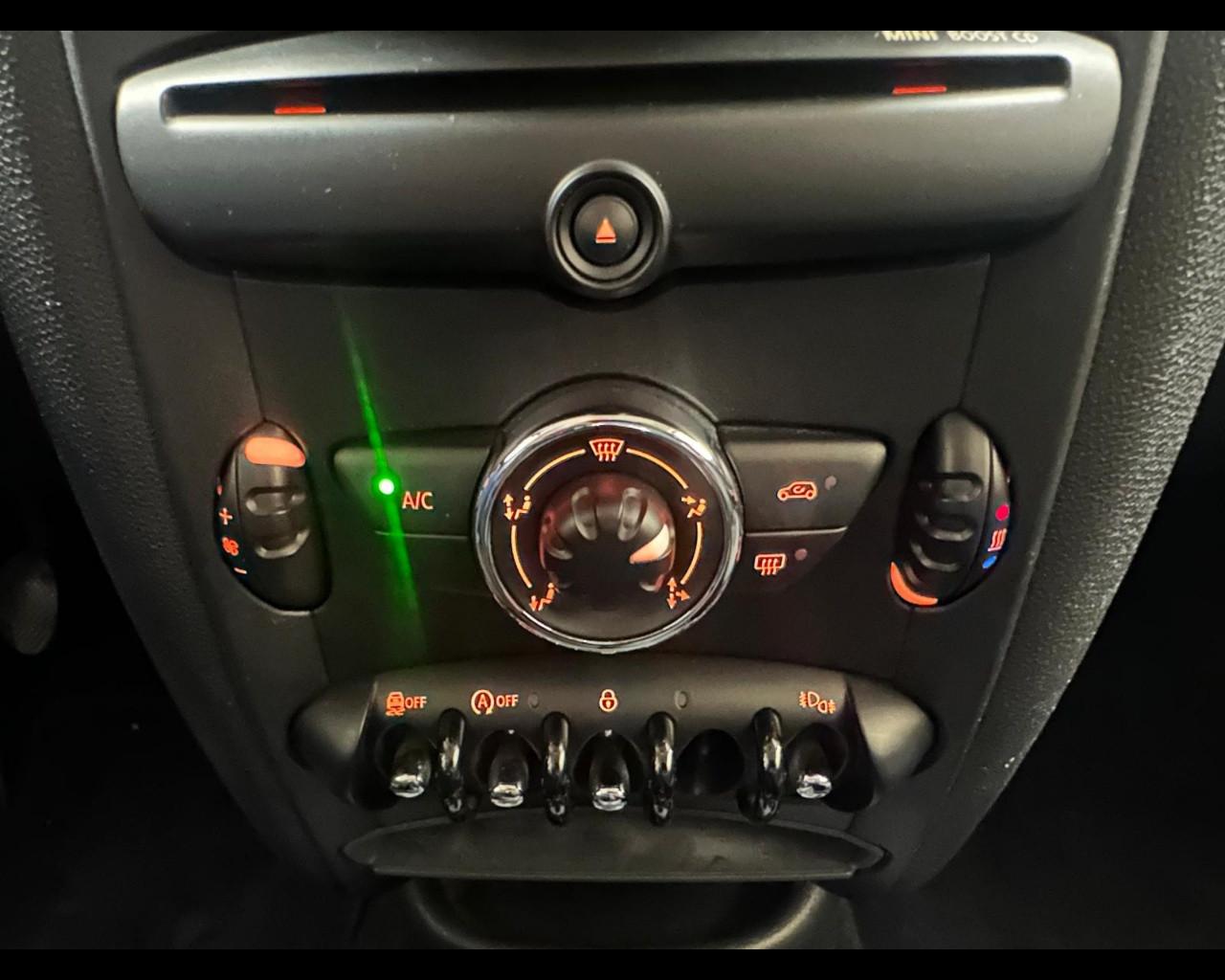 MINI Mini Countrym.(R60) - Mini 1.6 One D Business Countryman