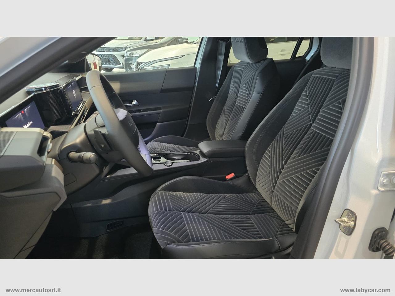 LANCIA Ypsilon Hybrid e-DCT LX