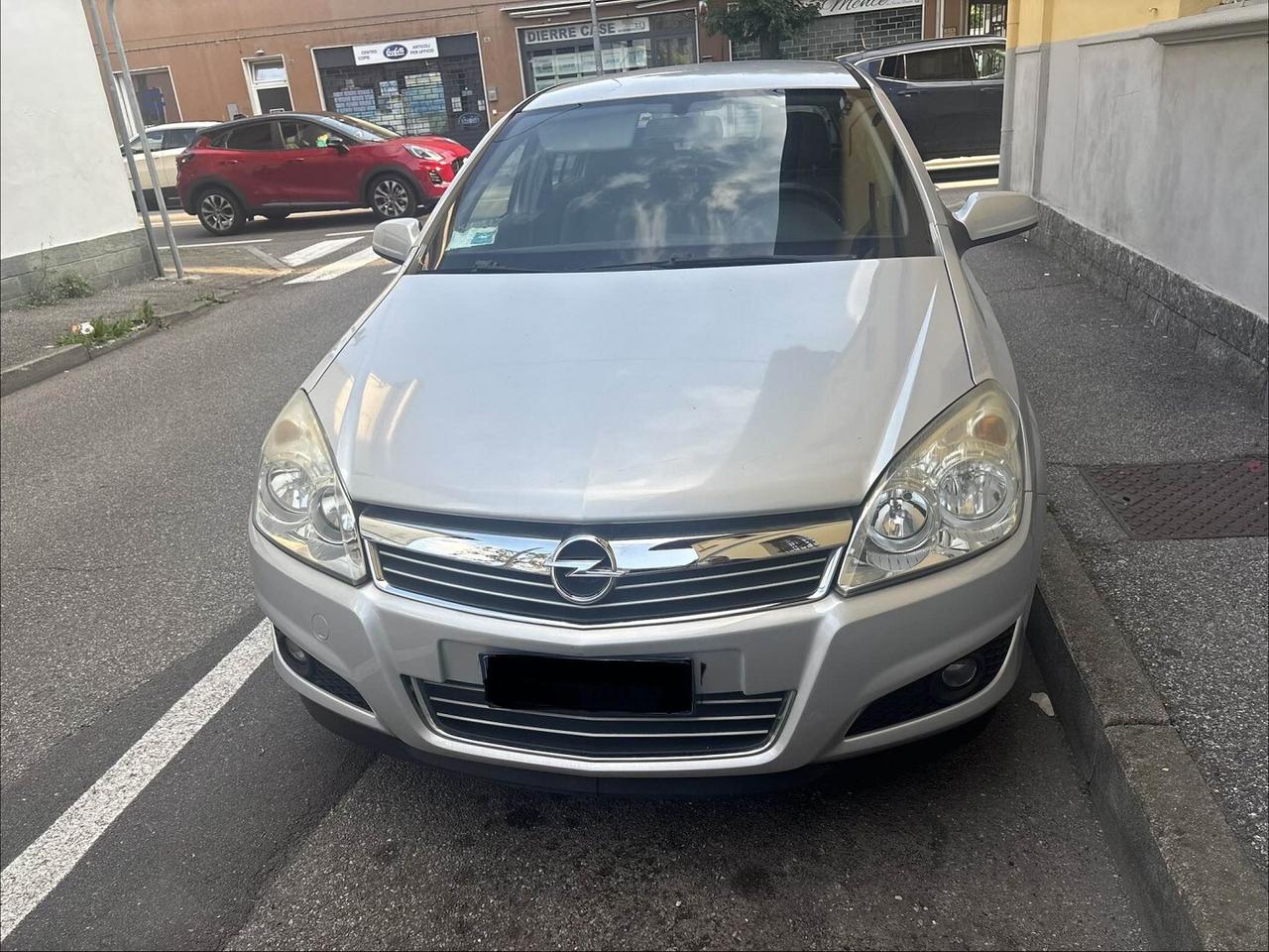 OPEL ASTRA 1.7 CDTI COSMO 5 PORTE