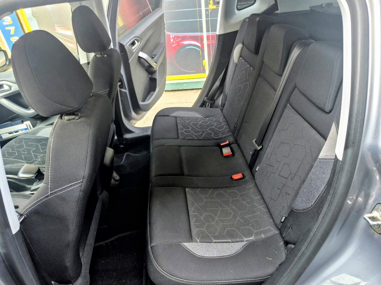 Peugeot 2008 83cv Allure Distr. Nuova.