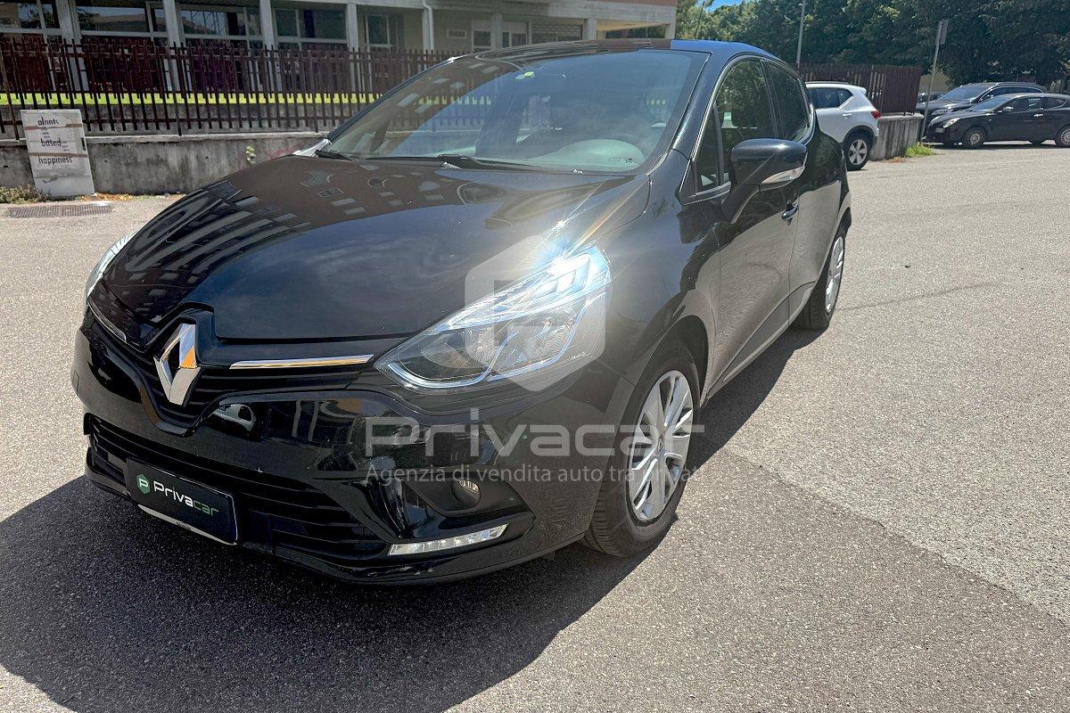 RENAULT Clio TCe 12V 90 CV 5 porte Moschino Intens