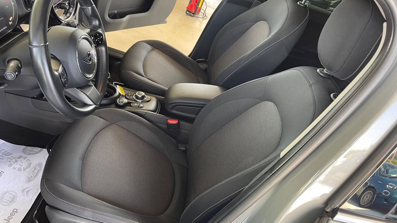 Mini Cooper Countryman 1.5 One D Essential