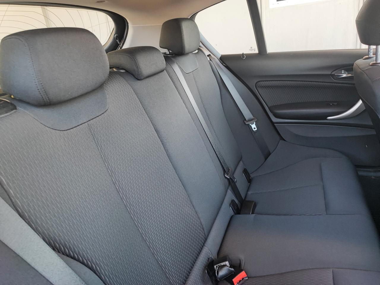 Bmw 116 118d 5p. Urban