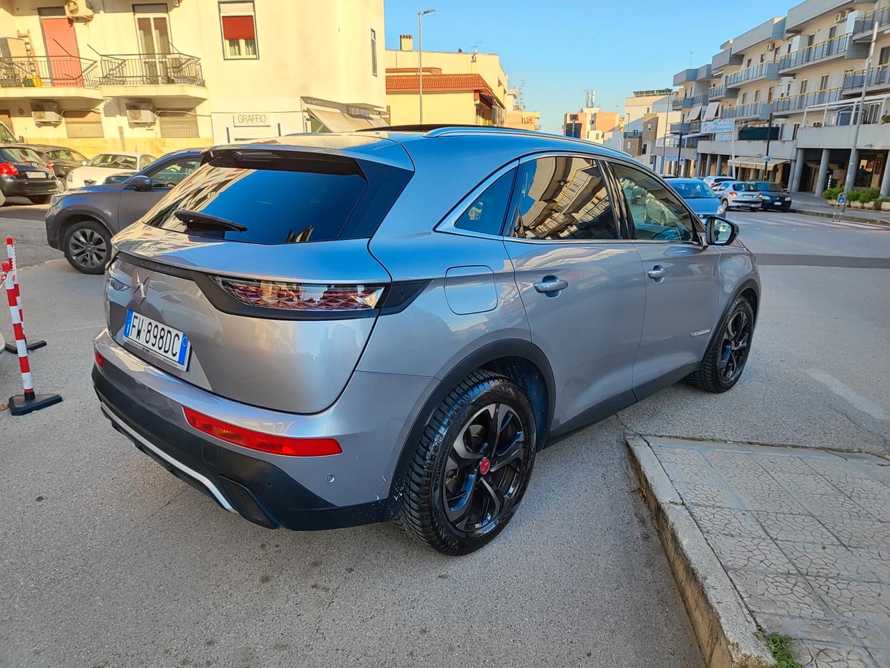 DS 7 Crossback Performance Grand Chic 1.5 BlueHDi * TETTO * NAVI * PELLE * Garantita 12 Mesi