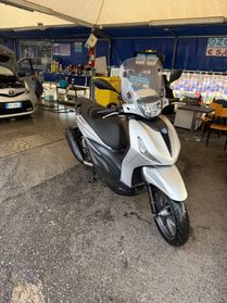 Piaggio Beverly 300 s