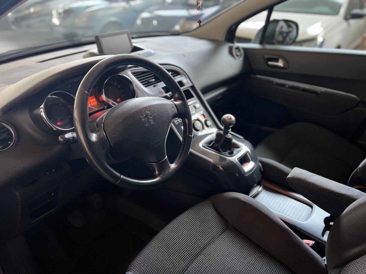 Peugeot 5008 1.6 HDi 112CV Business