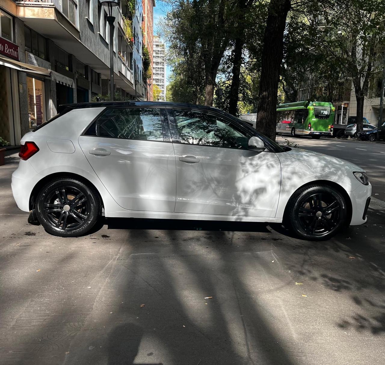 Audi A1 SPB 30 TFSI Identity Black