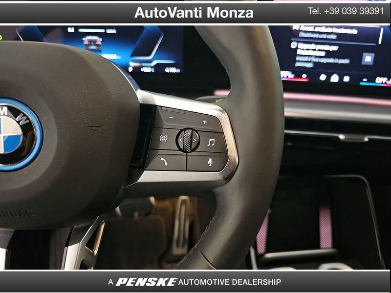 BMW iX2 eDrive 20 M Sport Pro