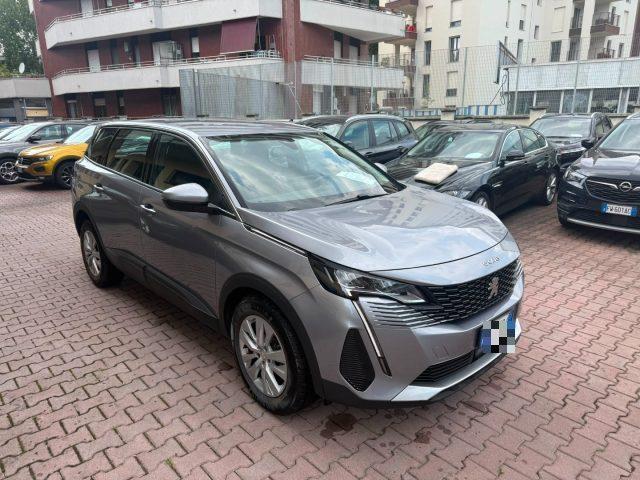 PEUGEOT 5008 BlueHDi 130 S&S EAT8 Active Business