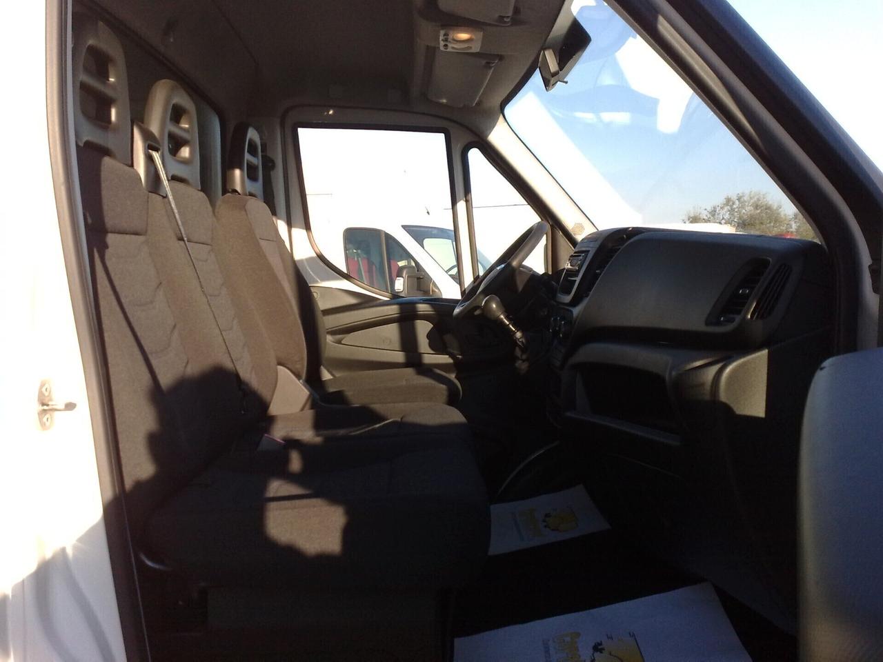 Iveco Daily 35s12 2.3hpt CENTINATO - 2016