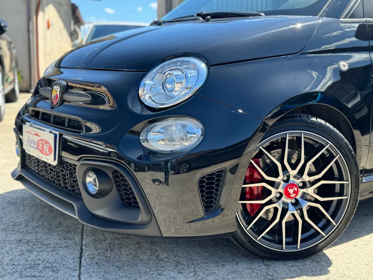 Abarth 595 C 1.4 Turbo T-Jet 180 CV Competizione