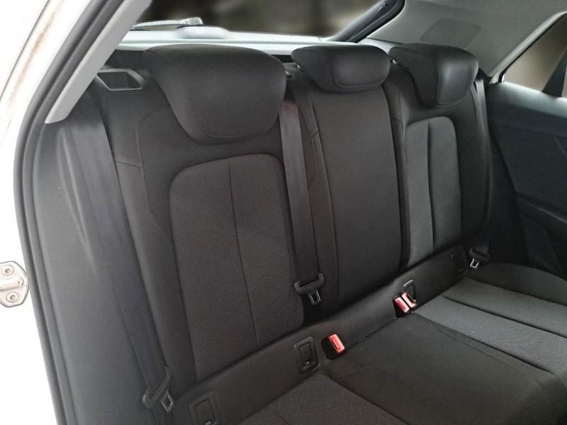 AUDI Q2 2.0 30 TDI BUSINESS S TRONIC SUV