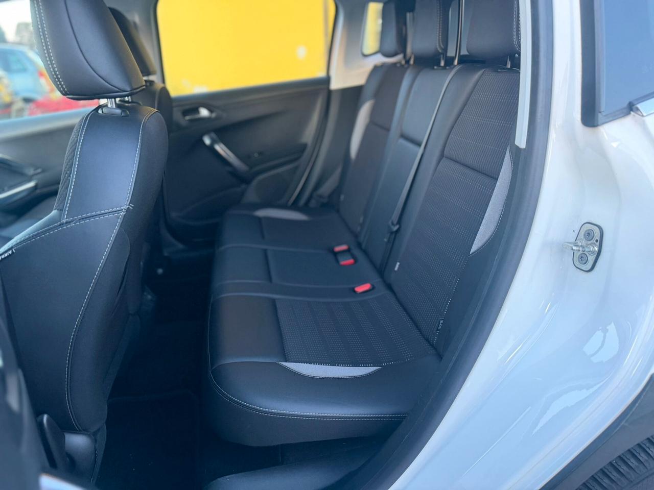 Peugeot 2008 BlueHDi 100 S&S Active