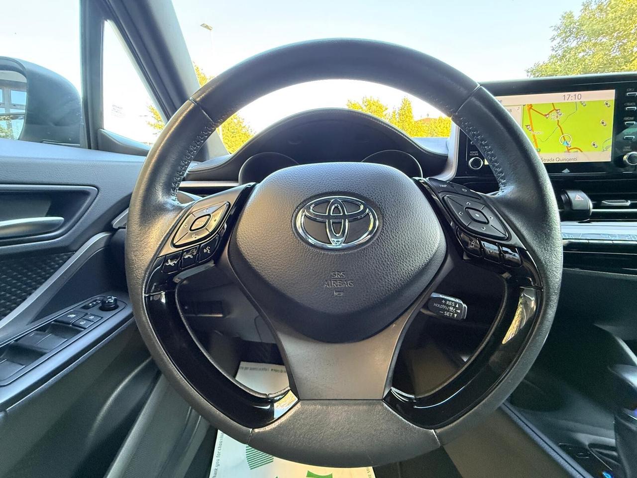 Toyota C-HR 1.8 Hybrid E-CVT Lounge