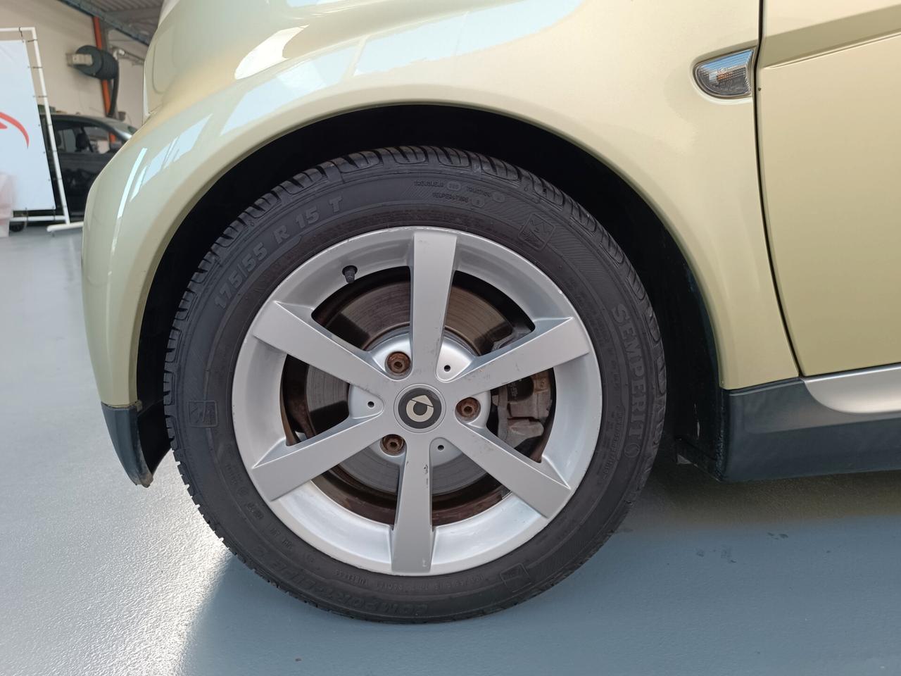 Smart ForTwo 1000 52 kW coupé limited two
