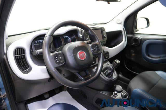 FIAT Panda CROSS 4x4 0.9 TWINAIR TURBO S&S NEOPATENTATI